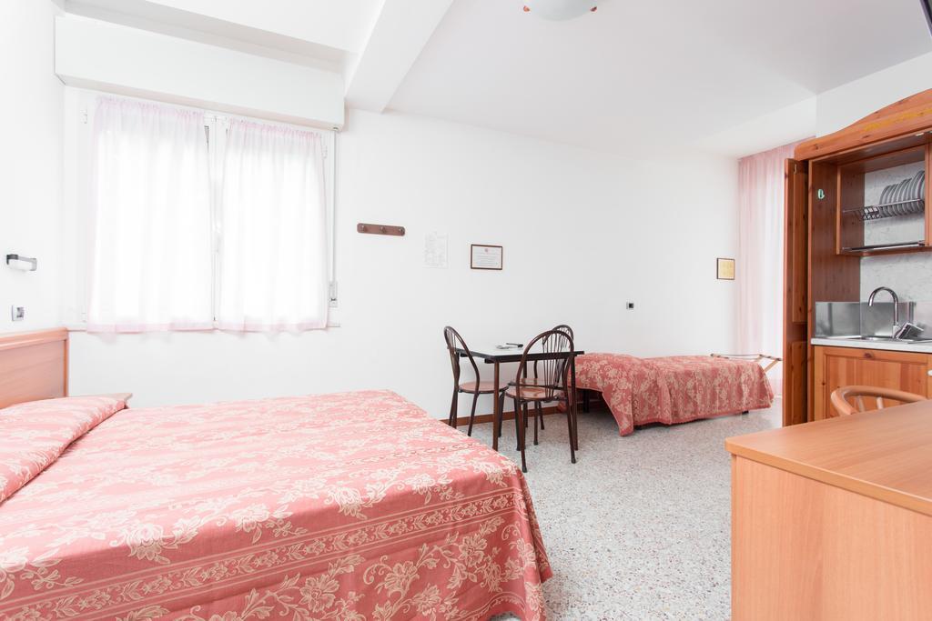 Hotel Residence Des Bains Cesenatico Dış mekan fotoğraf