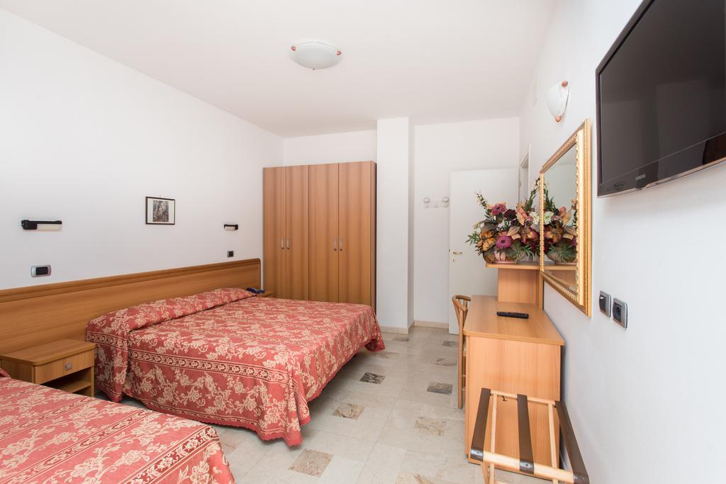 Hotel Residence Des Bains Cesenatico Dış mekan fotoğraf